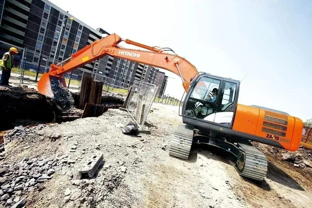 Hitachi ZX200-5A