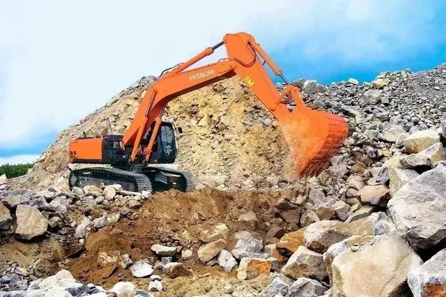 Hitachi ZX400LCH-5A