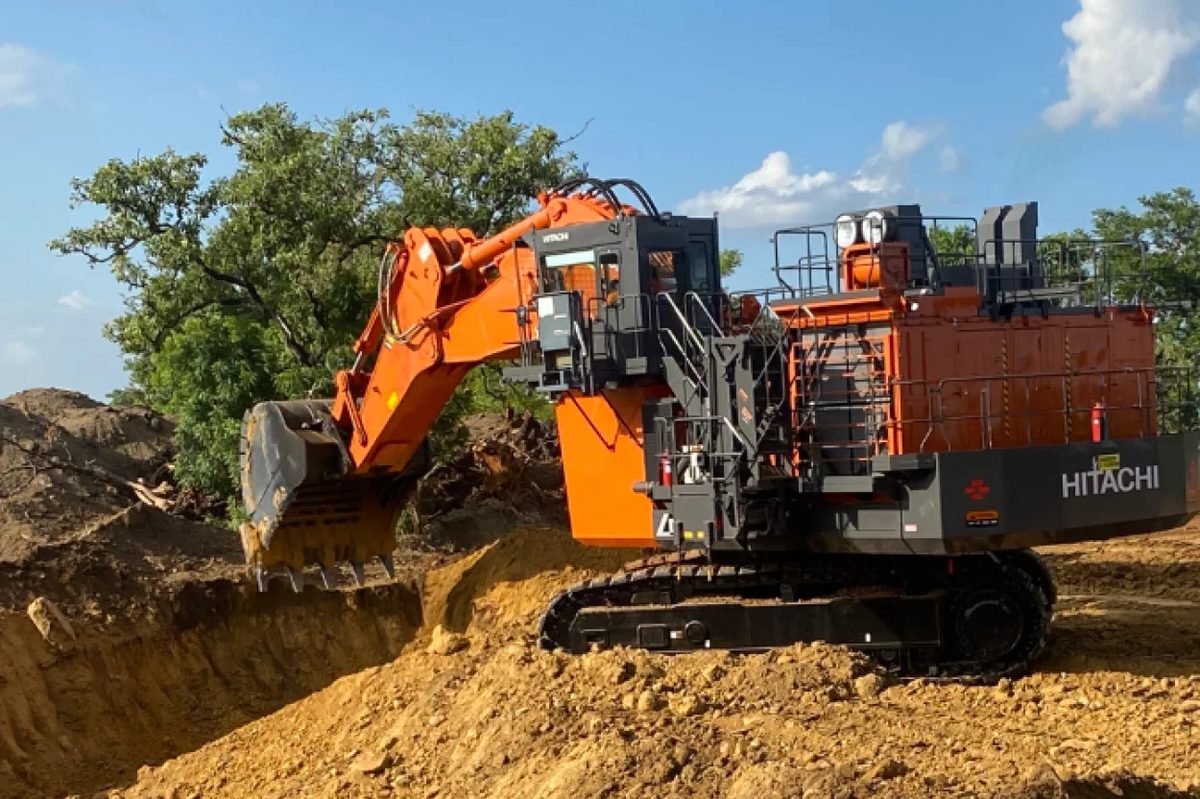 Hitachi EX2000-7
